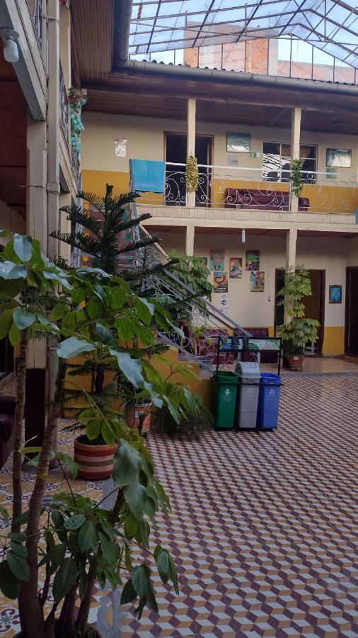 Hotel Valparaiso Ipiales Eksteriør billede
